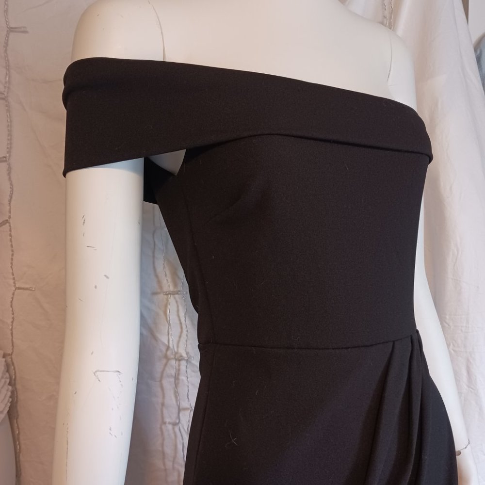 Windsor Susana Asymmetrical Off Shoulder Formal Dress